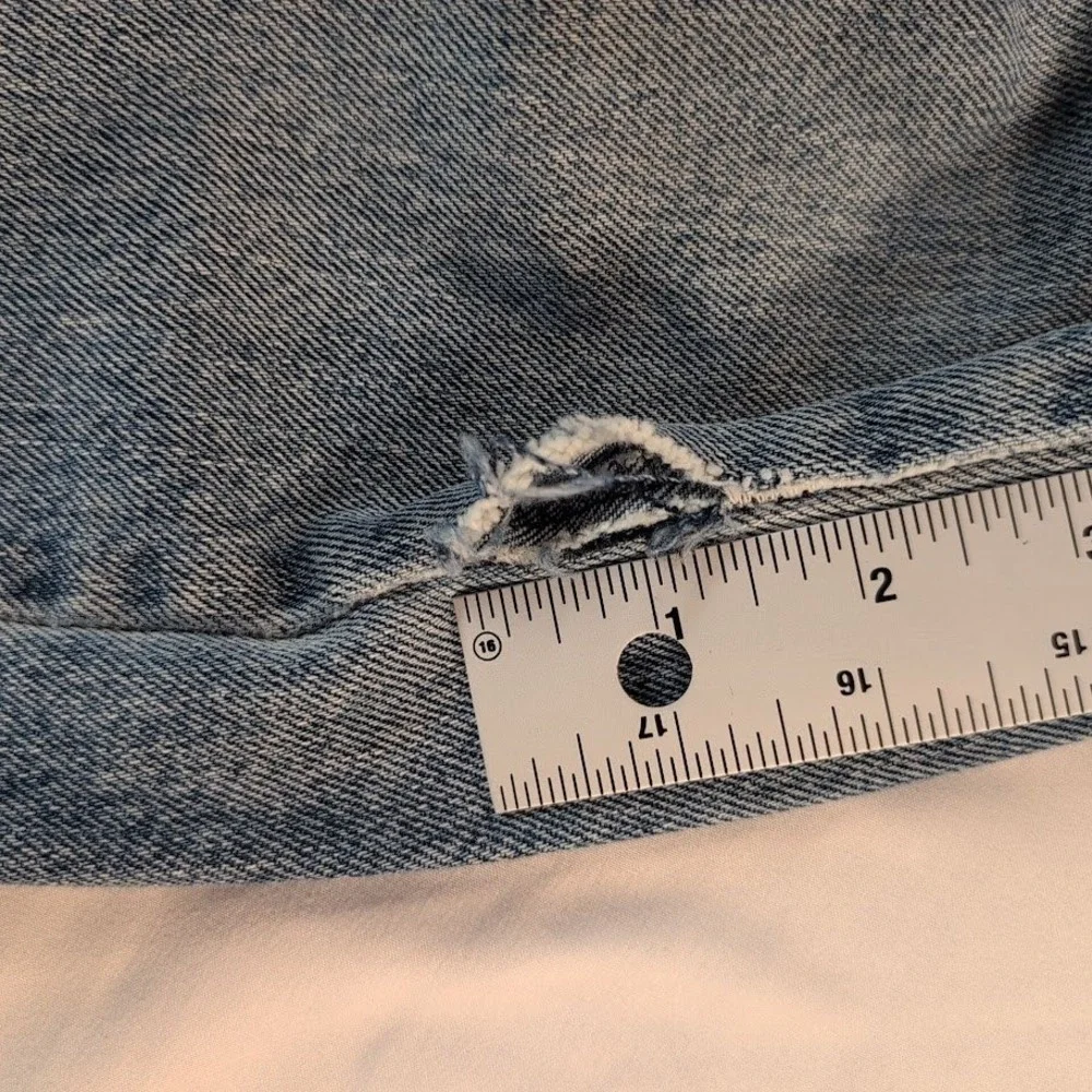 Levis 505 Regular Fit Straight Leg Jeans Mens 38x34 Medium Wash Blue Denim